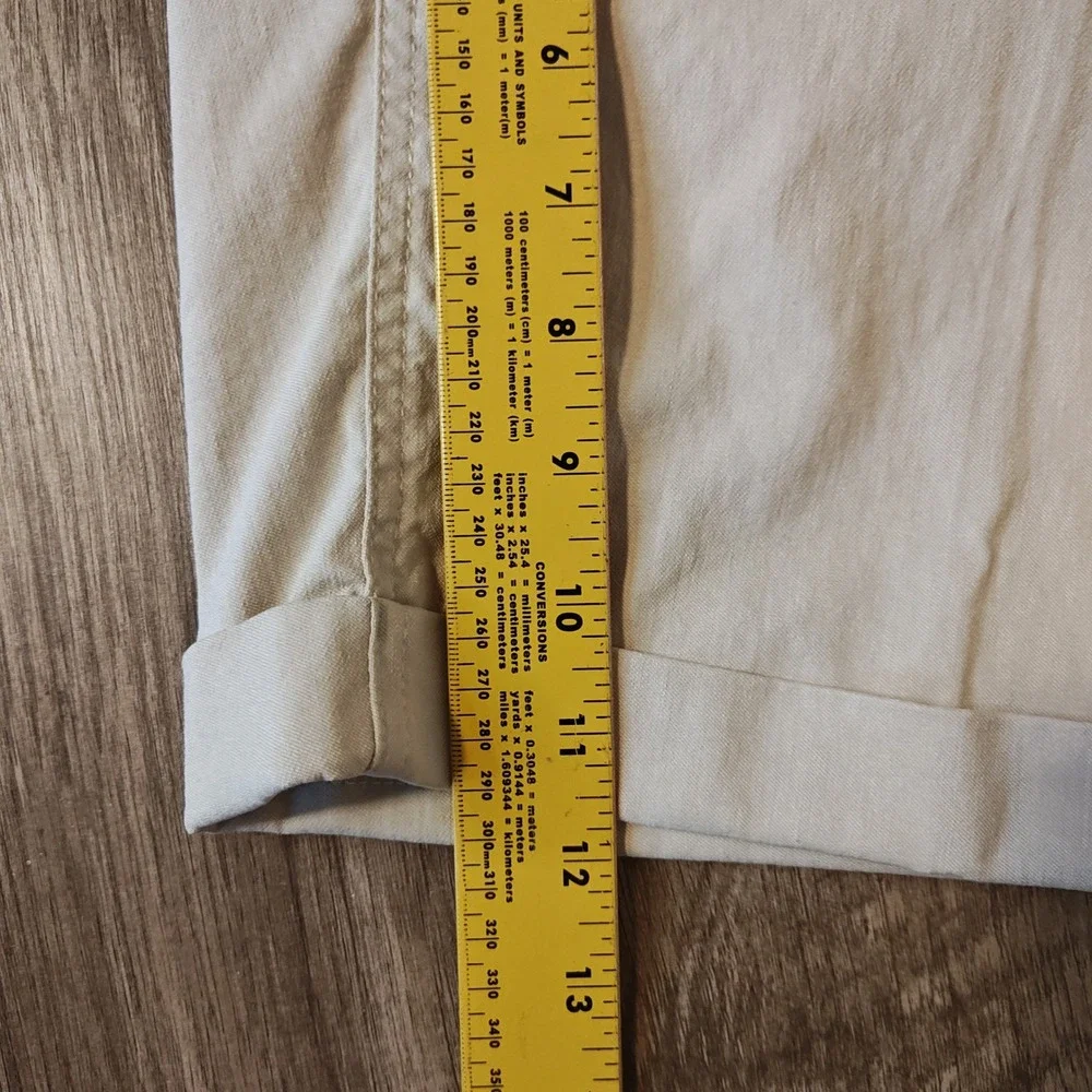 Soft Surroundings Bermuda Shorts Women 10 Khaki Tan Pull On Tummy Control Cuffed